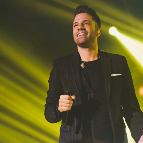 Ο Κωνσταντίνος Αργυρός επιστρέφει στην παραλιακή